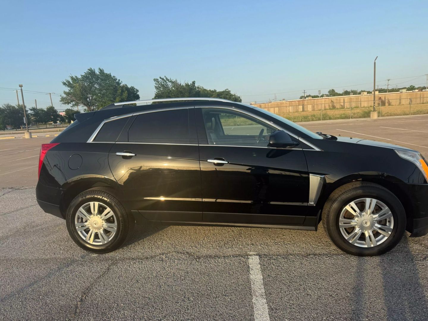 2016 Cadillac Srx - Image 3