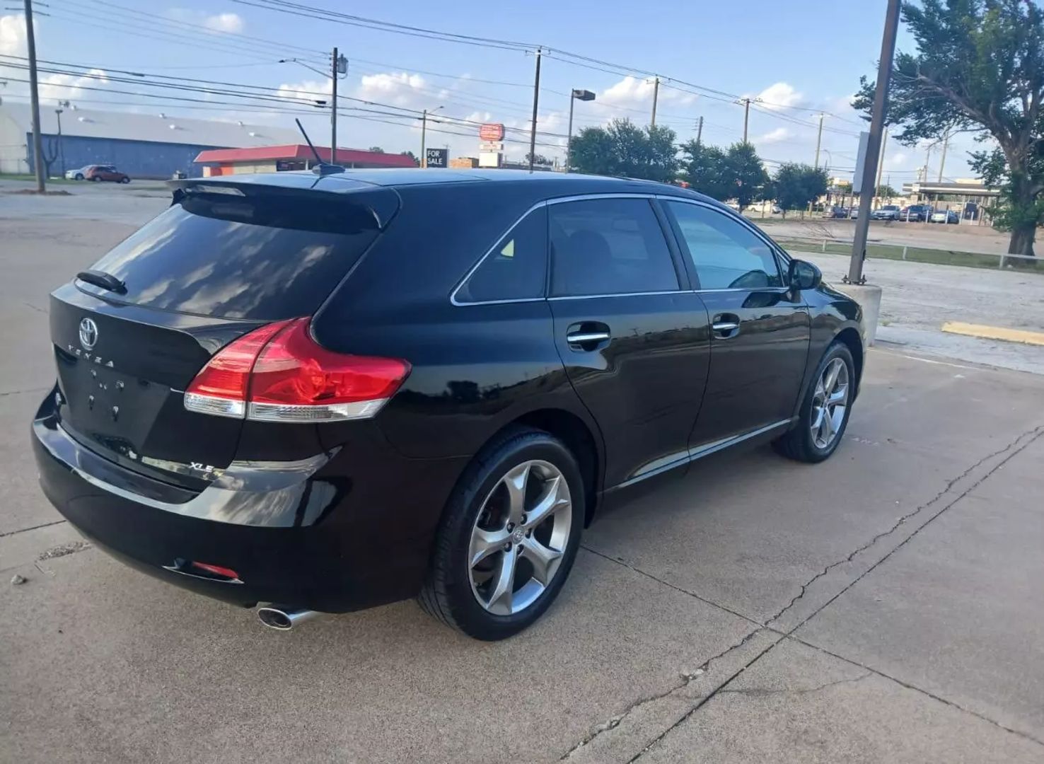 2012 Toyota Venza - Image 4