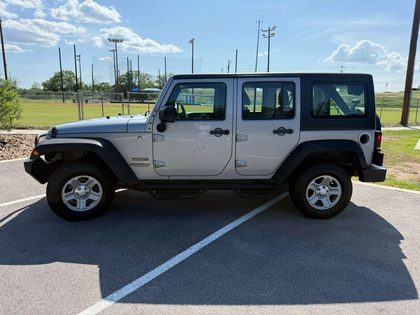 2015 Jeep Wrangler - Image 2