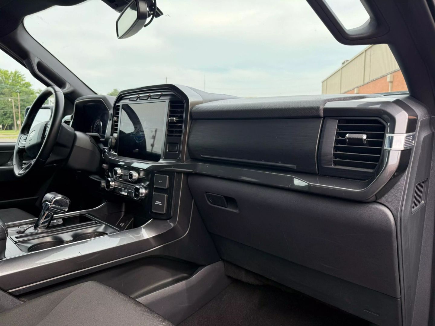 2023 Ford F150 Supercrew Cab - Image 21