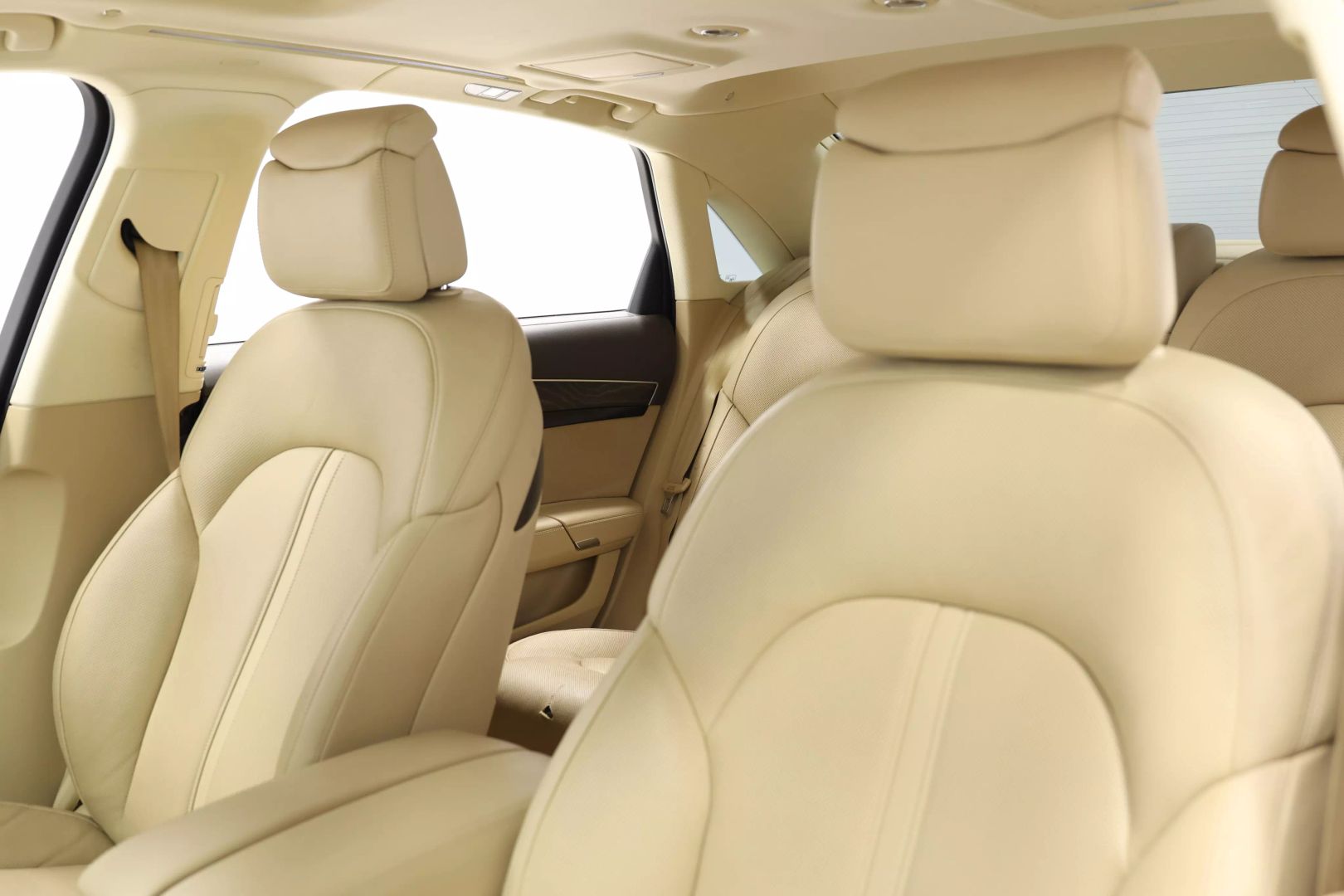 2015 Audi A8 - Image 19