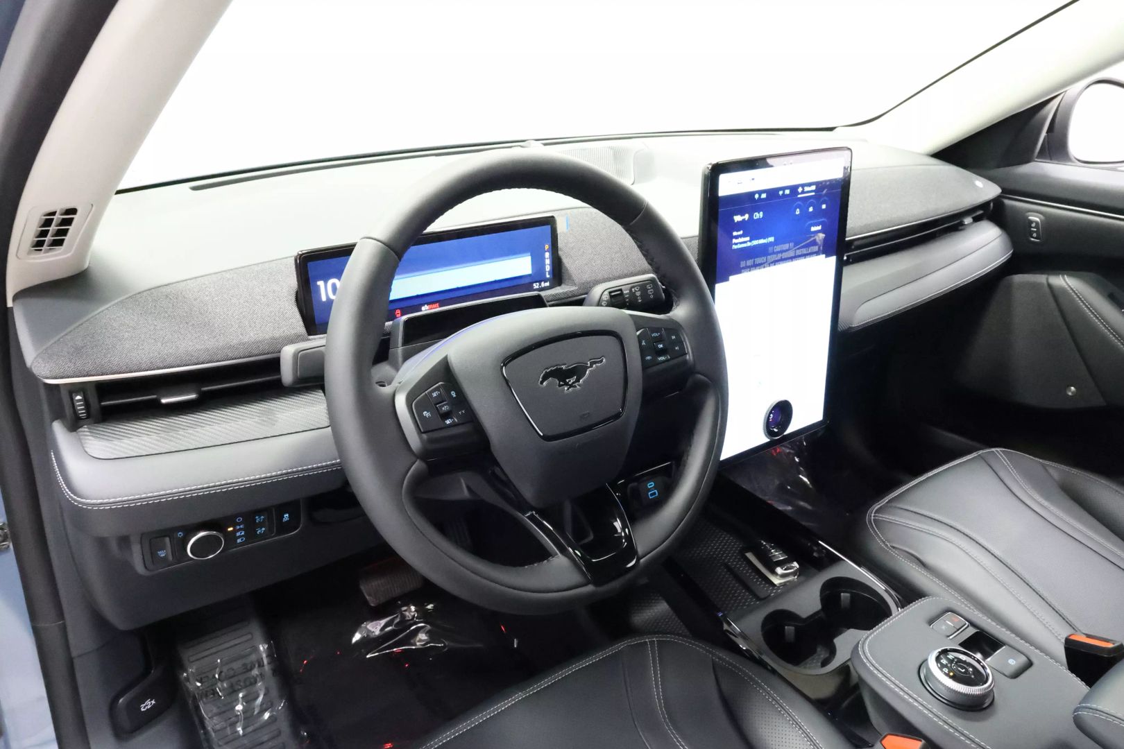 2024 Ford Mustang Mach-e - Image 2