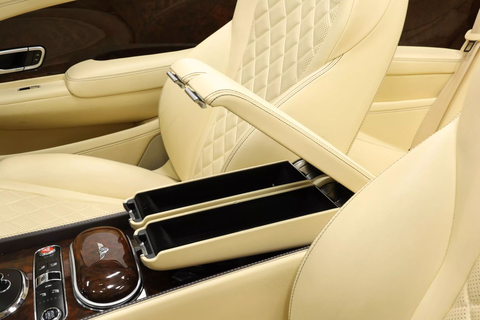 2016 Bentley Continental - Image 44