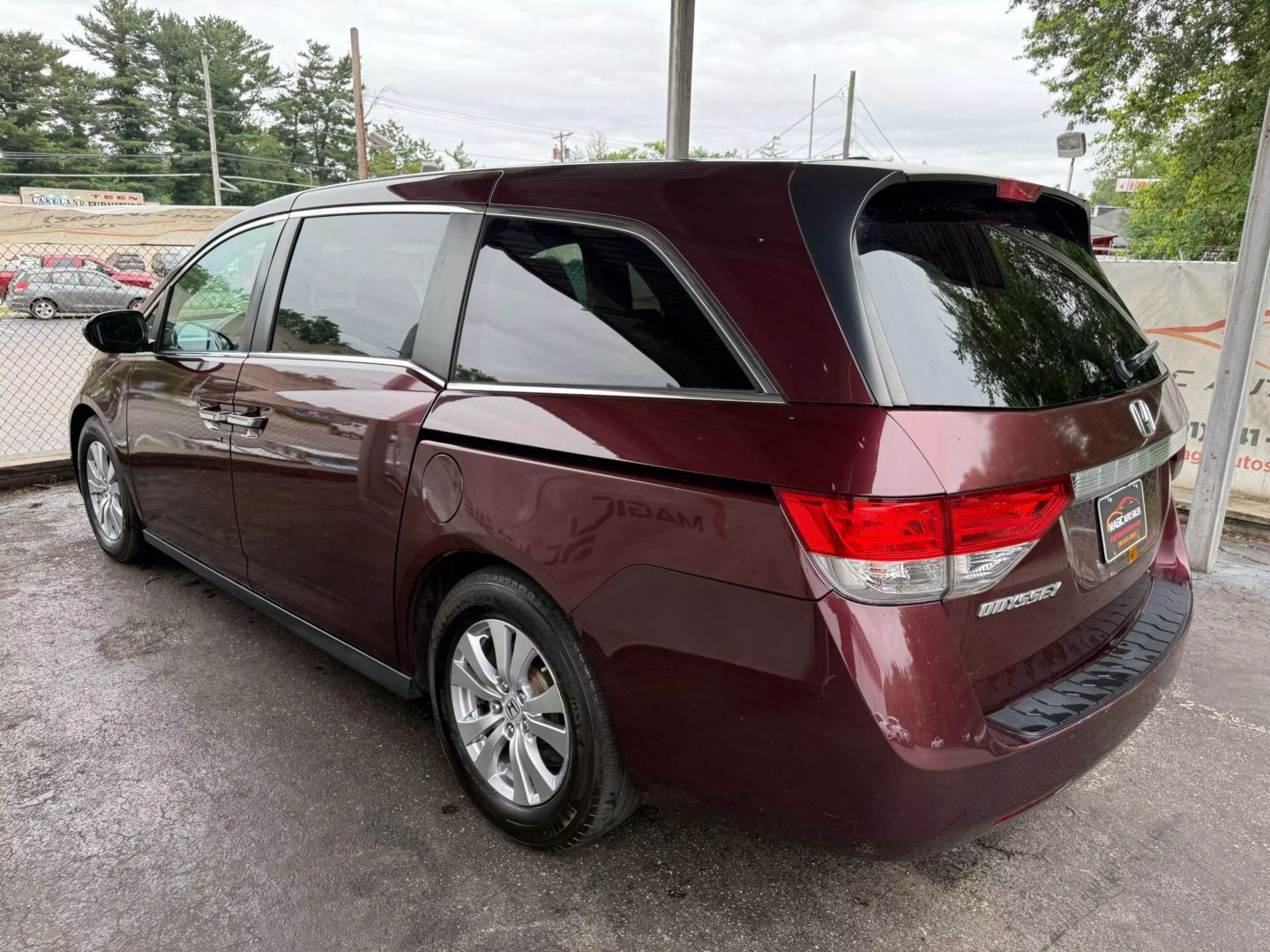 2014 Honda Odyssey - Image 12