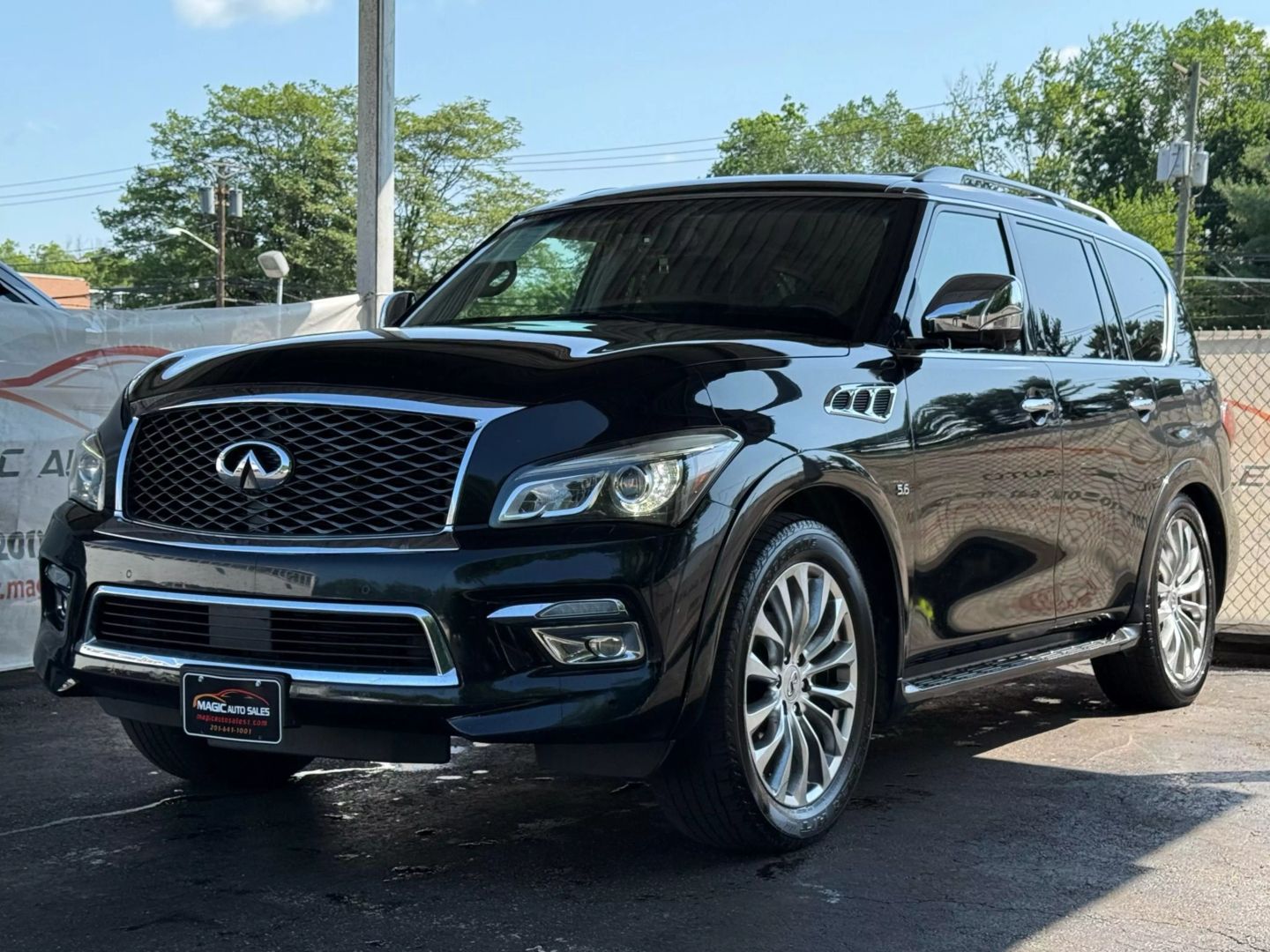 2016 Infiniti Qx80 - Image 3
