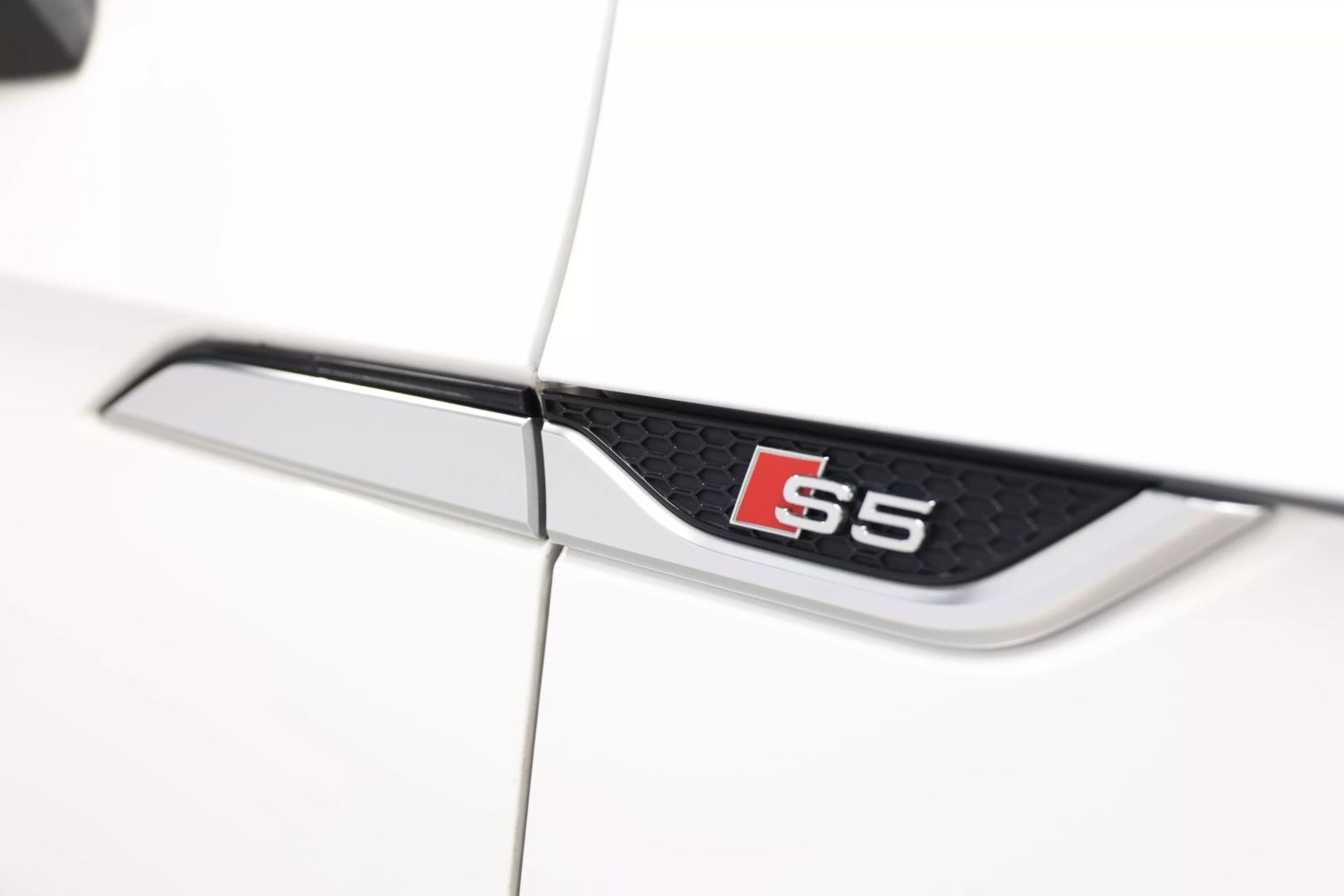 2018 Audi S5 - Image 119