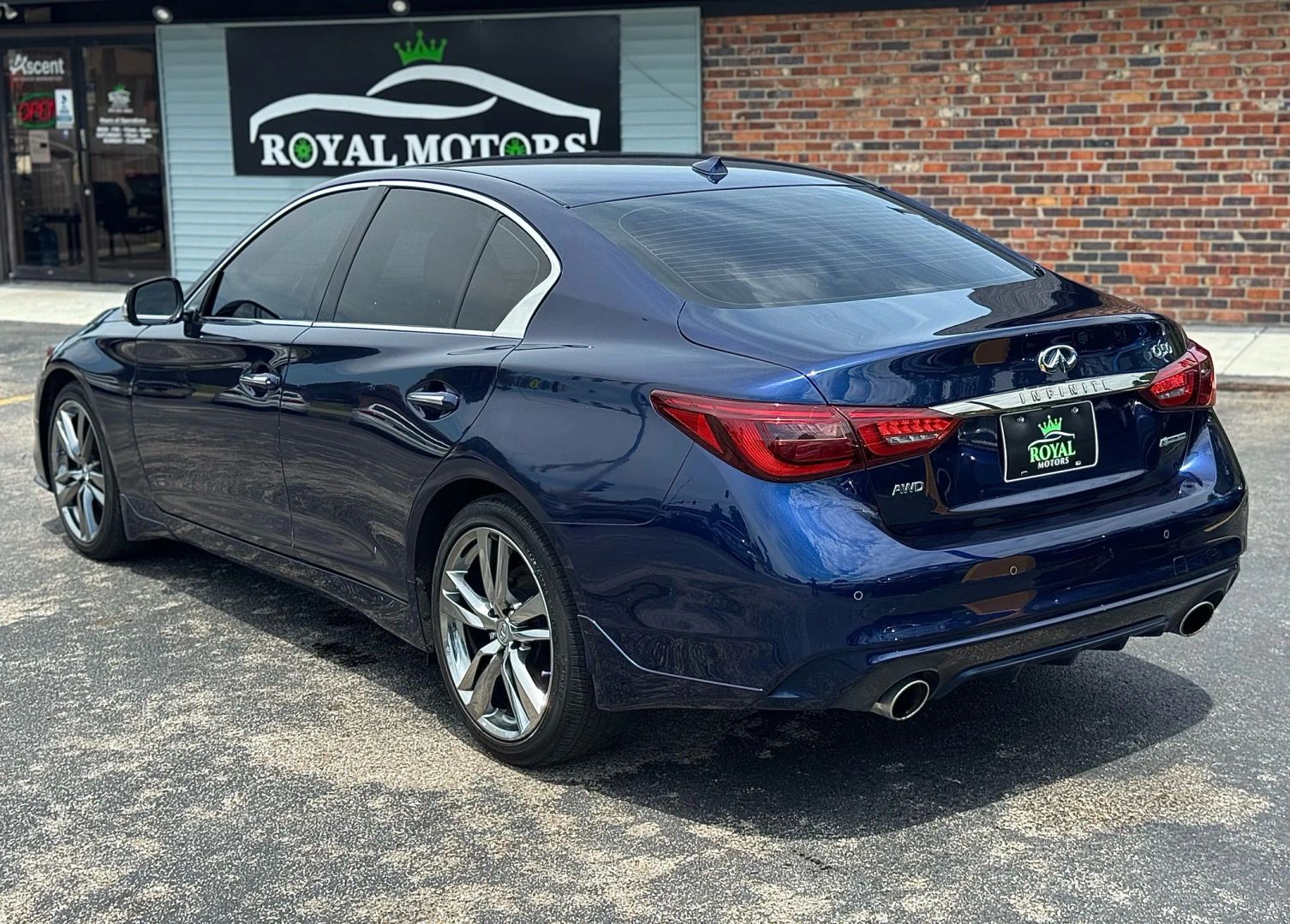 2021 Infiniti Q50 - Image 9