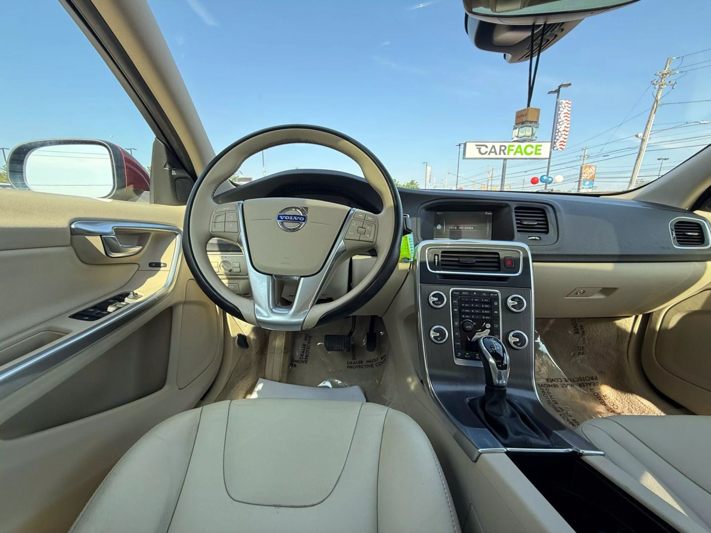 2015 Volvo S60 - Image 26