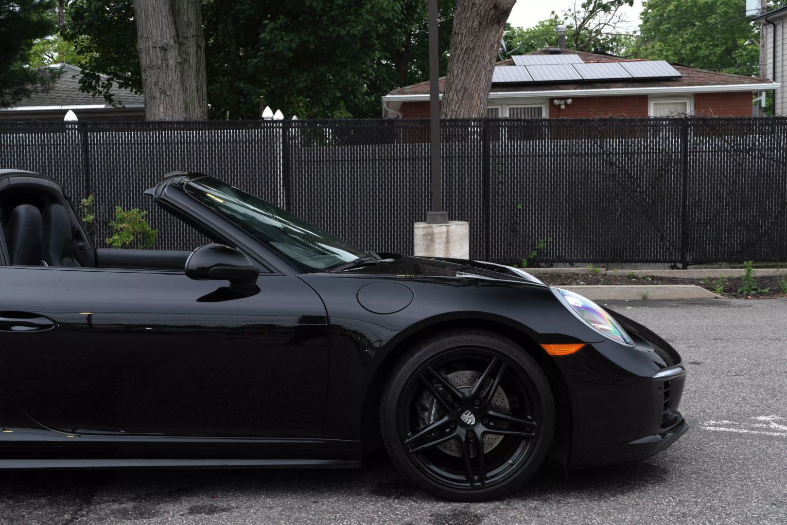 2018 Porsche 911 - Image 22