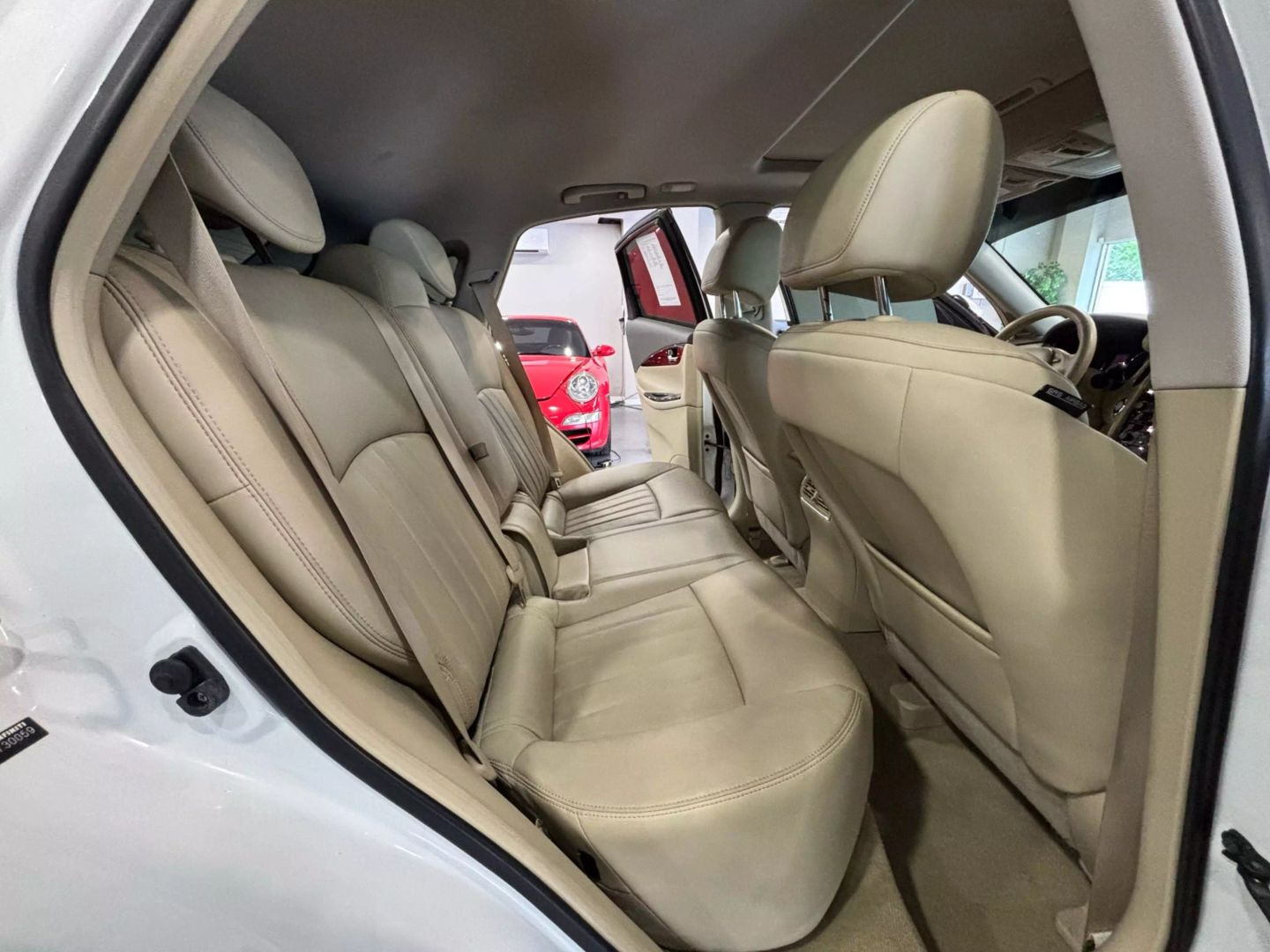 2015 Infiniti Qx50 Journey Sport Utility 4d - Image 15