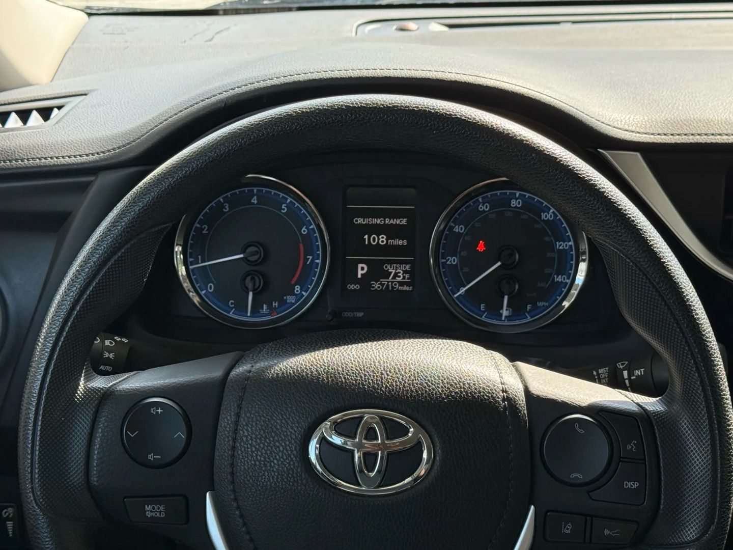 2018 Toyota Corolla - Image 33