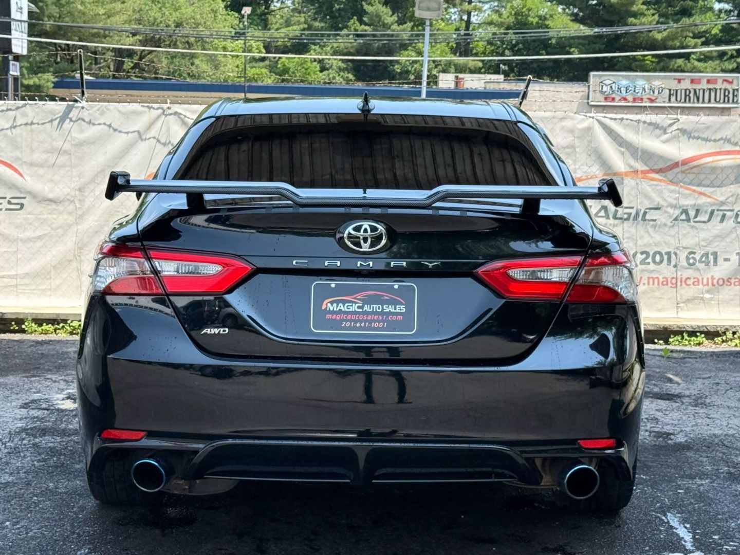 2022 Toyota Camry - Image 10