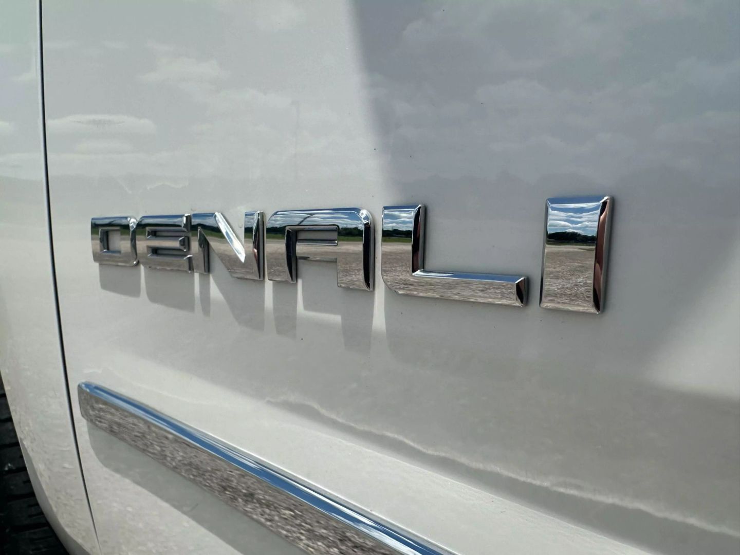 2016 Gmc Yukon - Image 14
