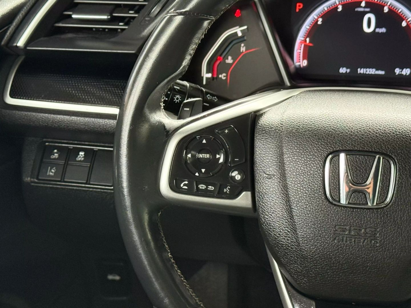 2019 Honda Civic - Image 32