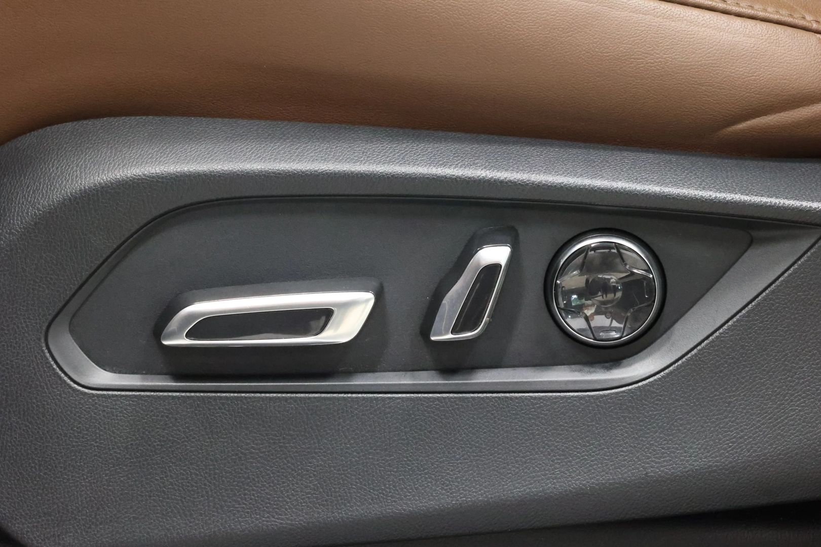 2022 Acura Mdx - Image 15