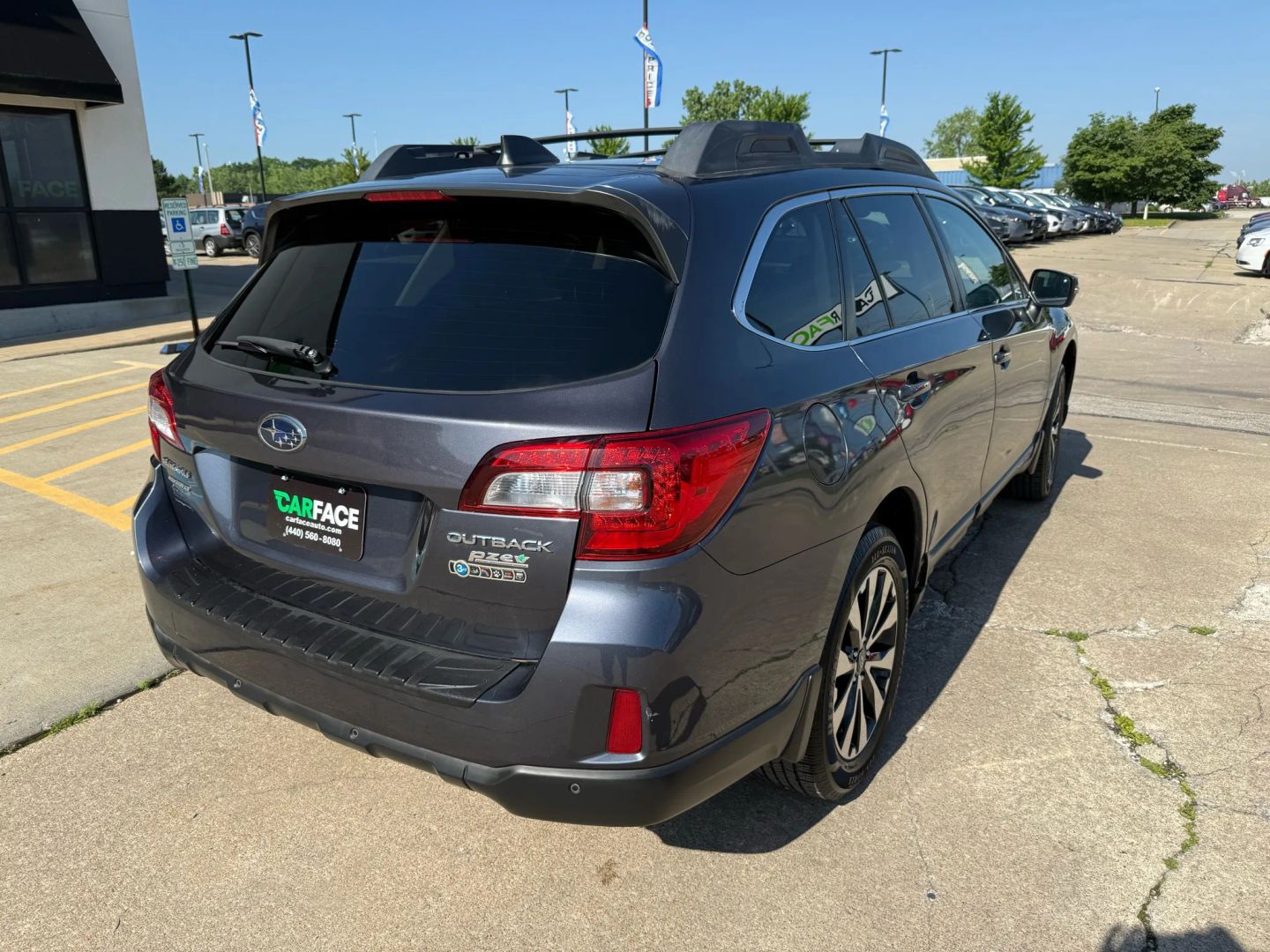2017 Subaru Outback - Image 16