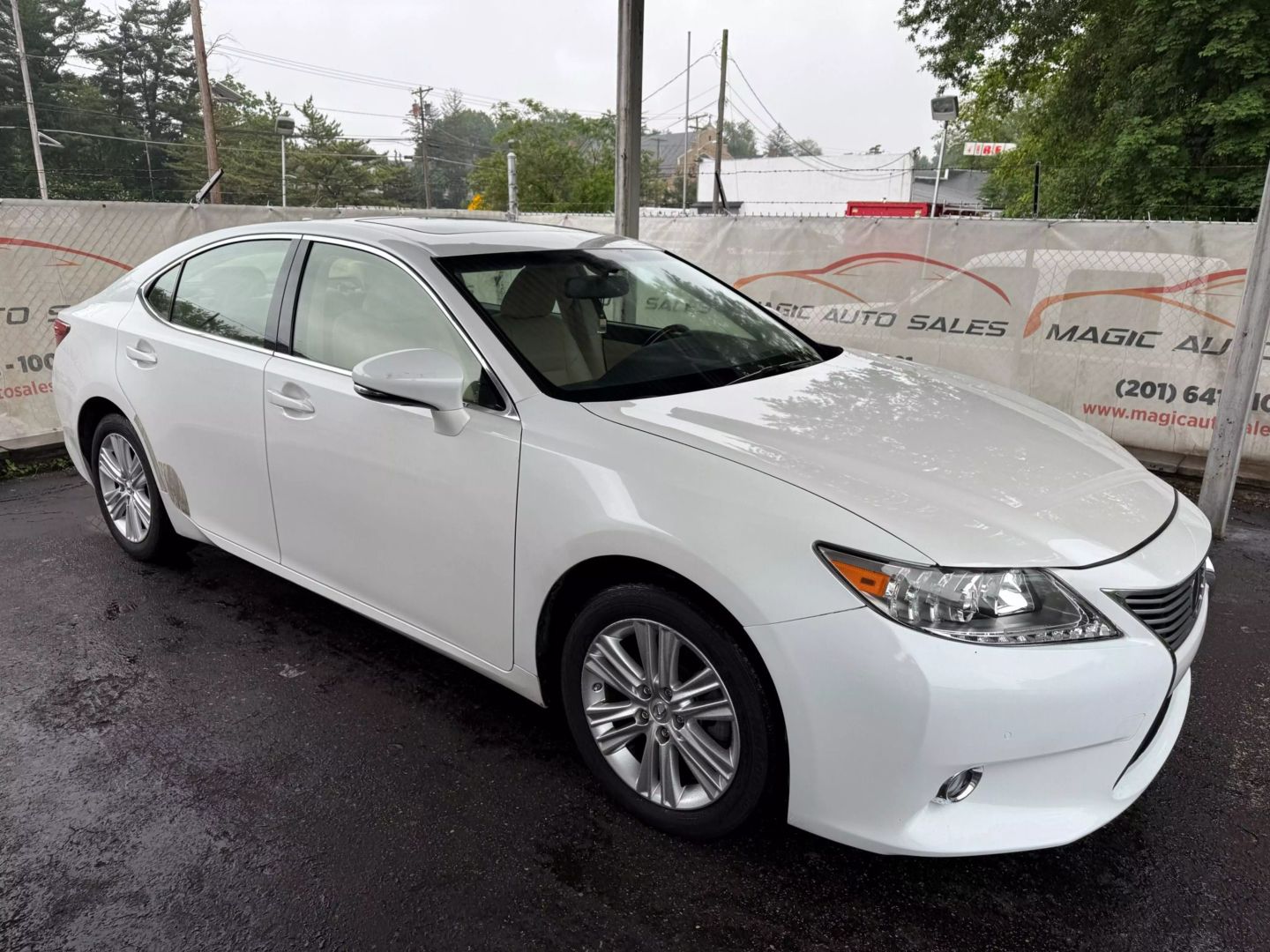 2015 Lexus Es - Image 7