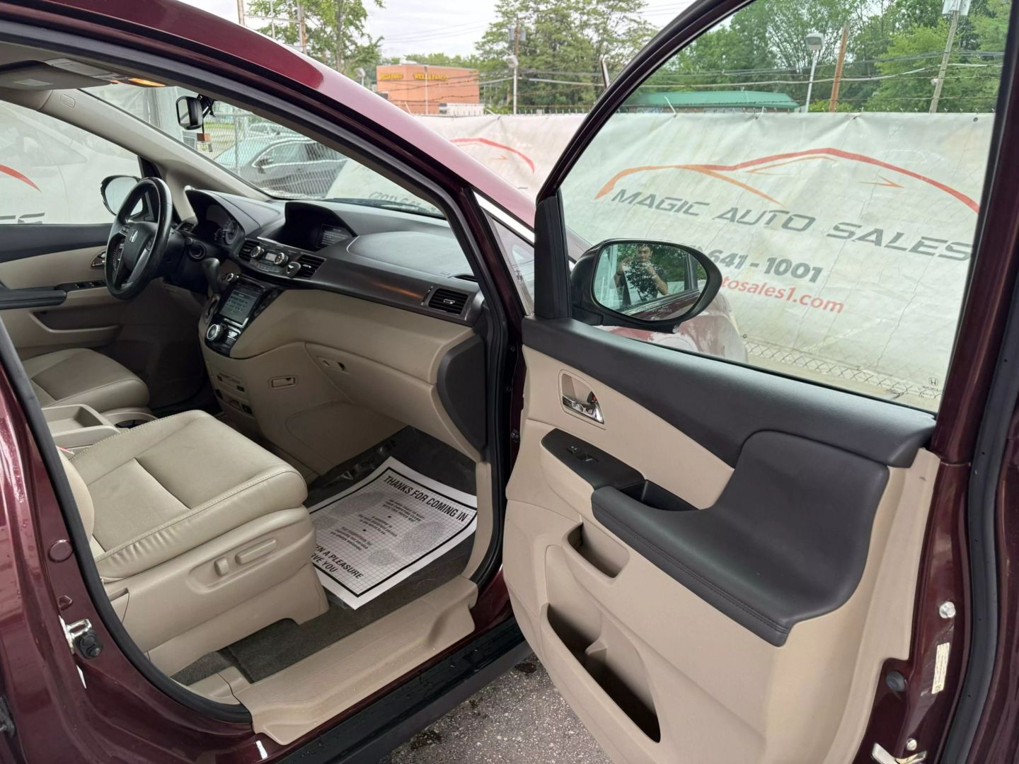 2014 Honda Odyssey - Image 21