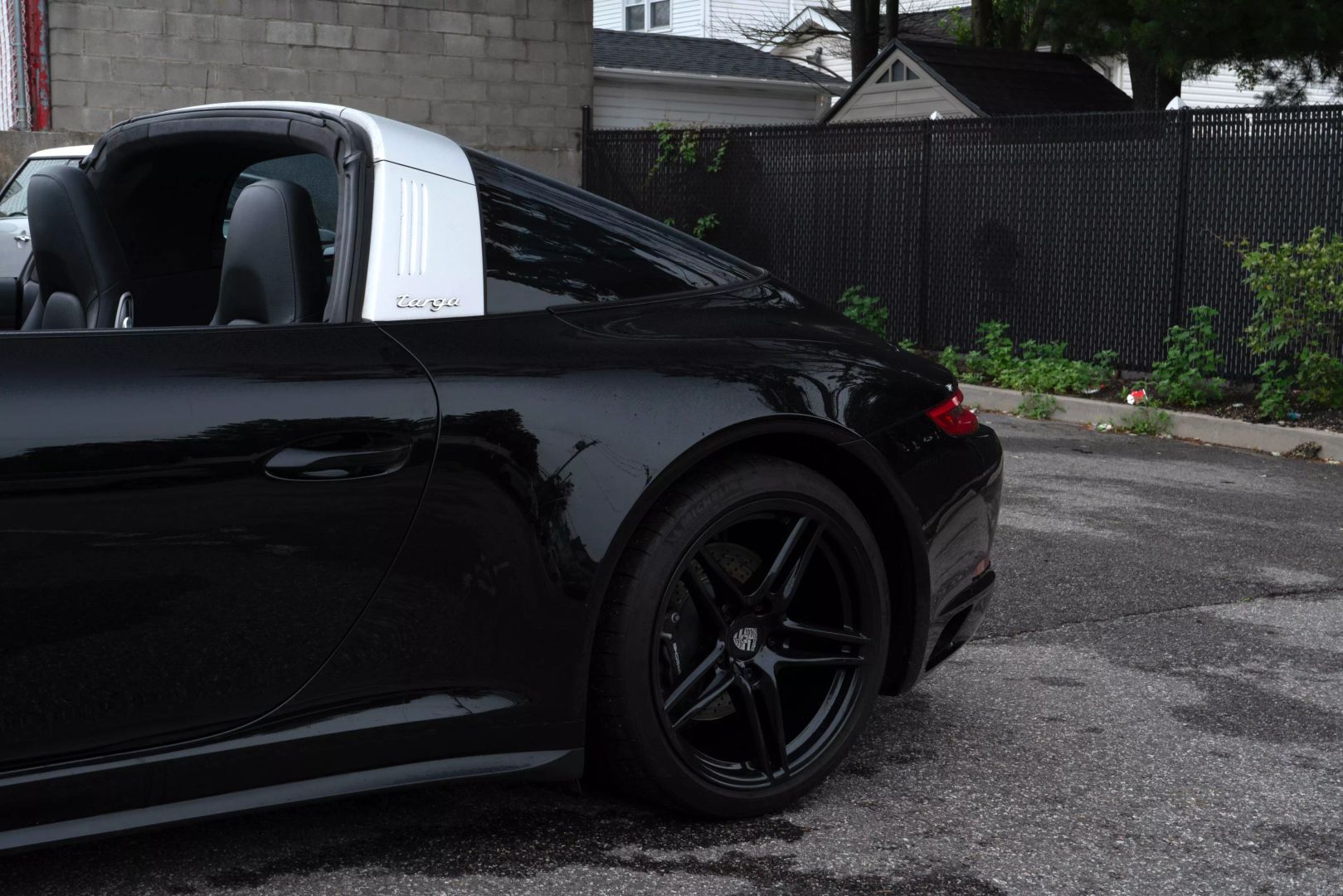 2018 Porsche 911 - Image 31