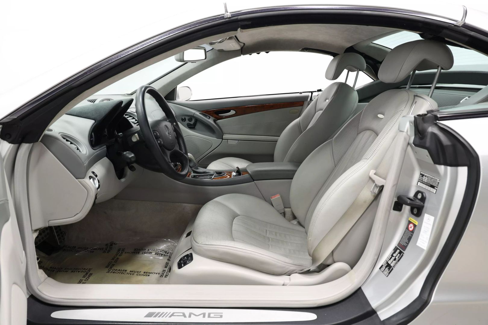2004 Mercedes-benz Sl-class - Image 13