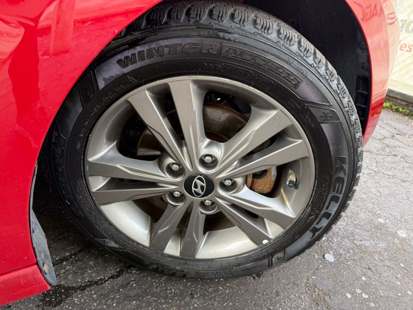 2018 Hyundai Elantra - Image 46