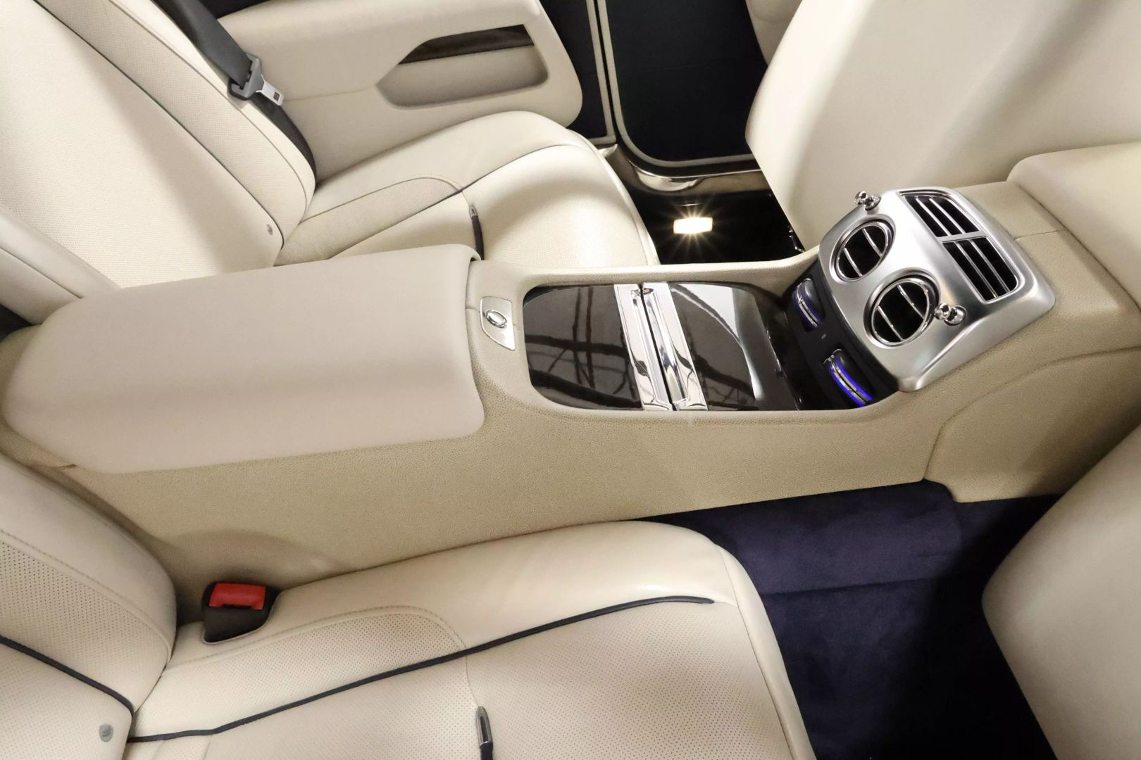2014 Rolls-royce Wraith - Image 70