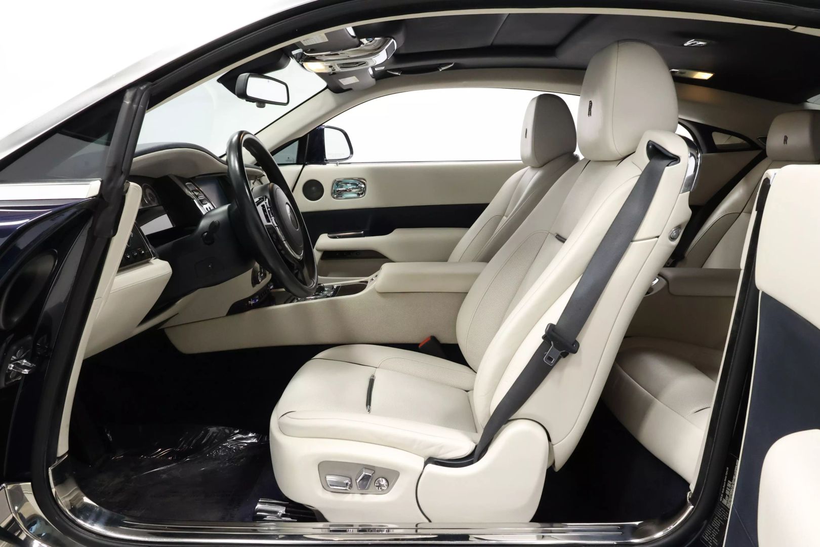 2014 Rolls-royce Wraith - Image 13