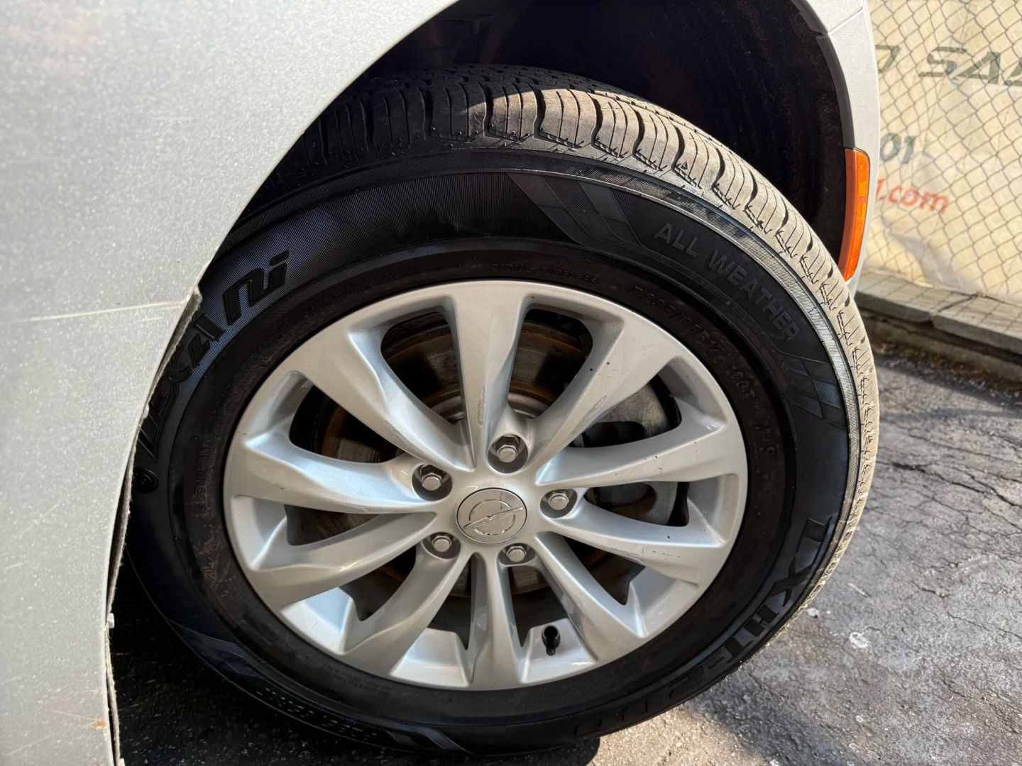 2019 Chrysler Pacifica - Image 47