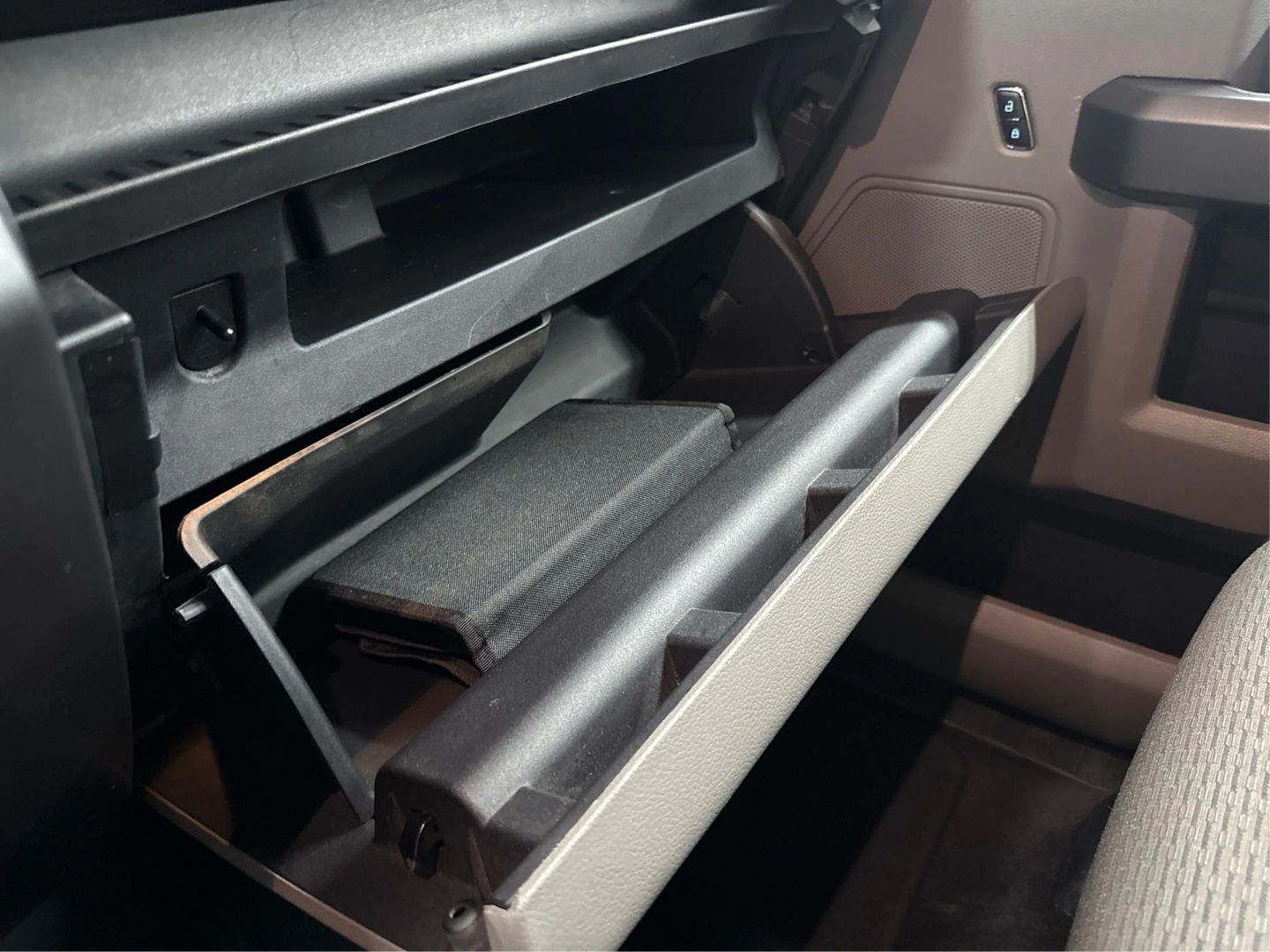2017 Ford F150 Supercrew Cab - Image 22
