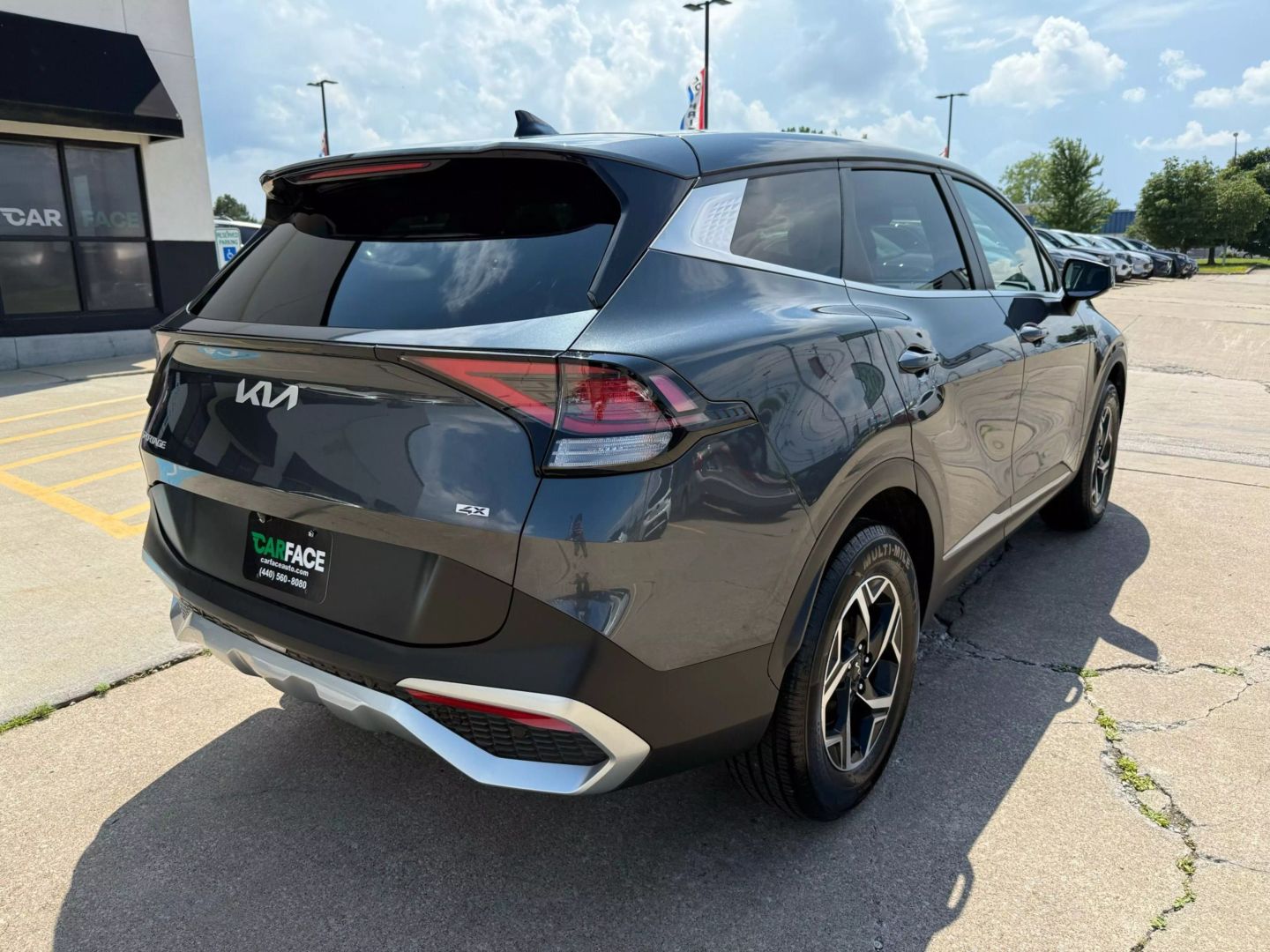 2023 Kia Sportage - Image 16