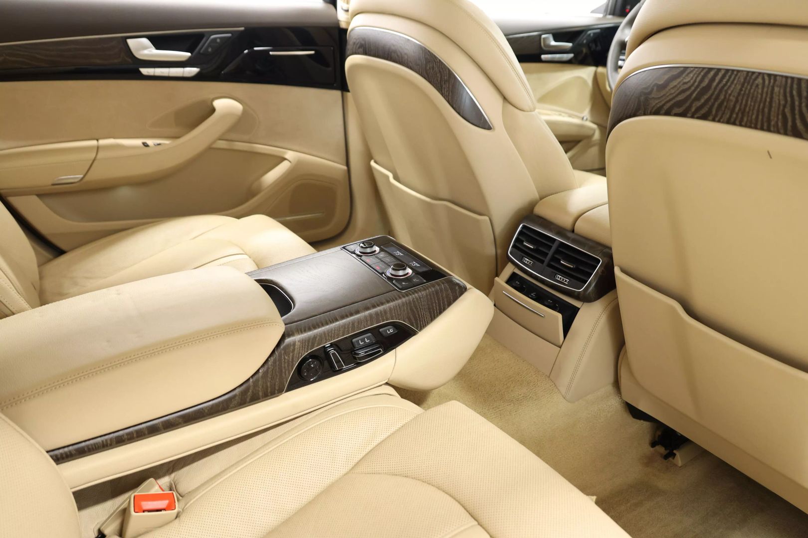 2015 Audi A8 - Image 86