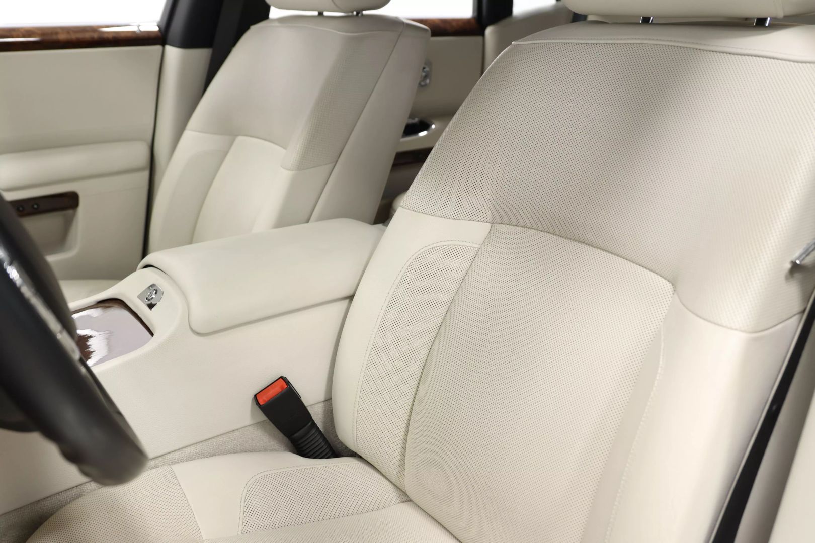 2012 Rolls-royce Ghost - Image 19