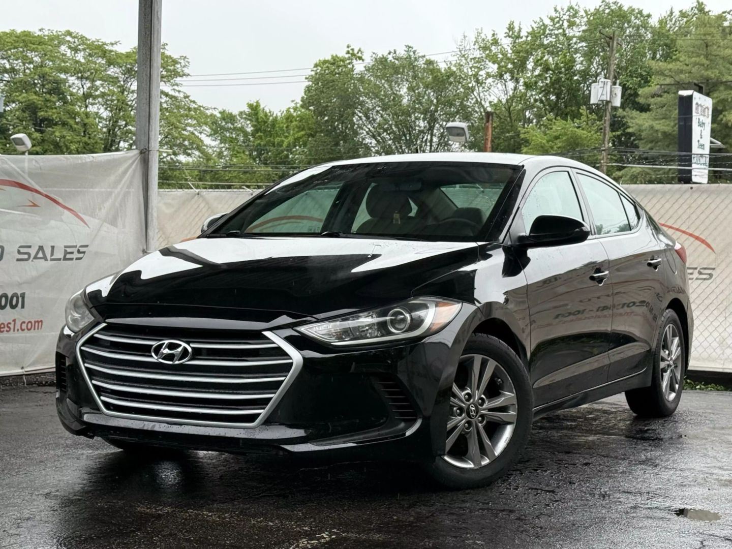 2018 Hyundai Elantra - Image 1