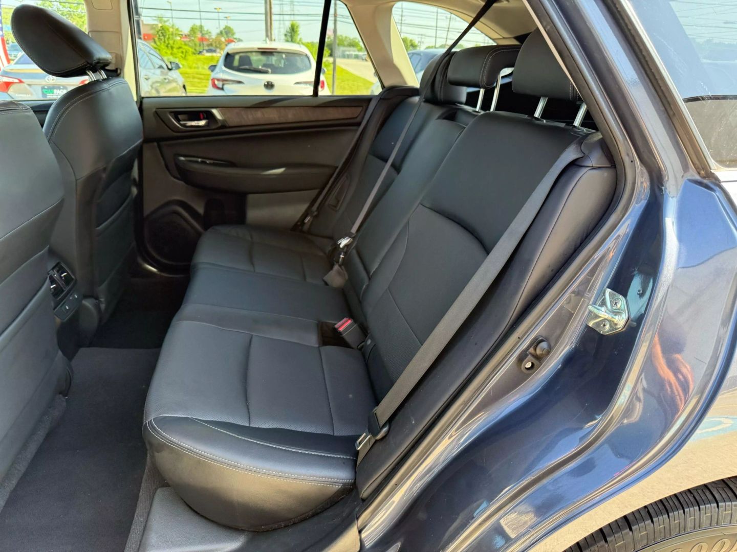 2017 Subaru Outback - Image 23