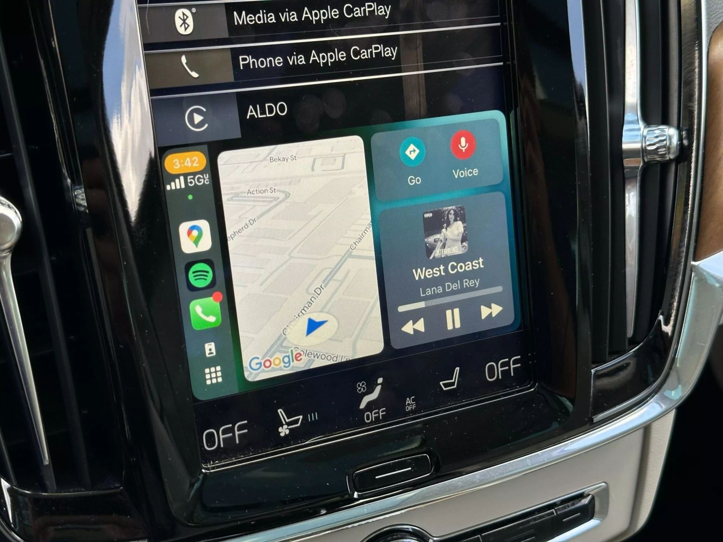 2018 Volvo S90 - Image 40
