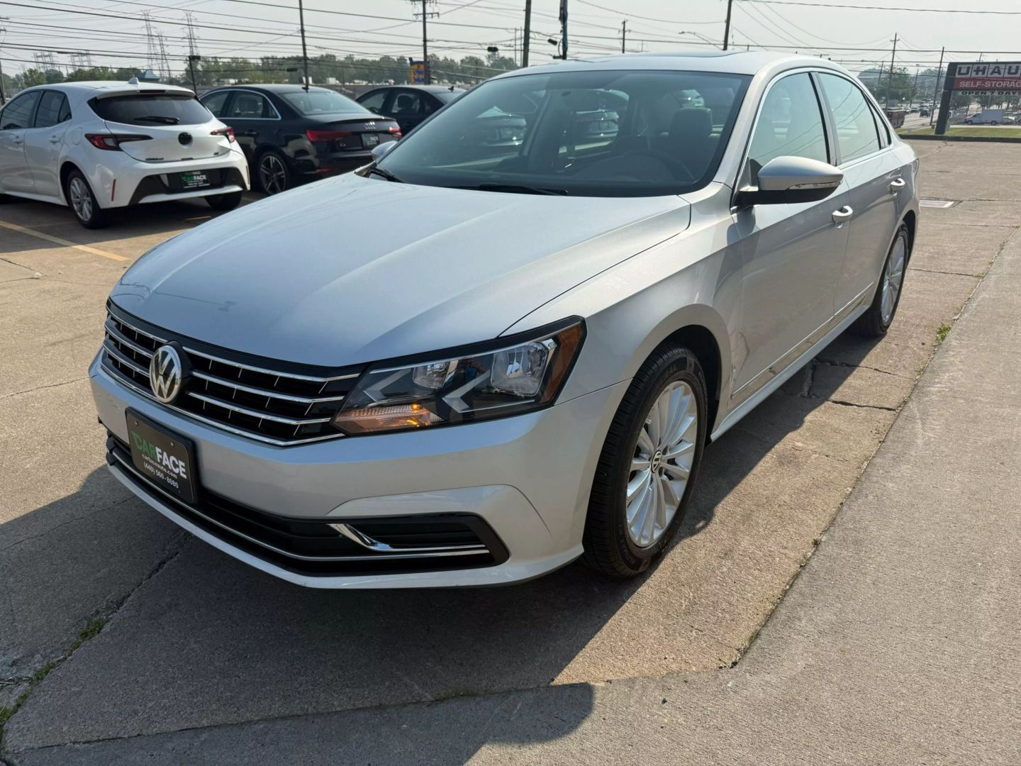 2017 Volkswagen Passat - Image 5