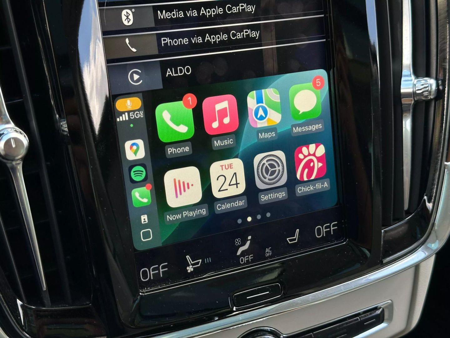 2018 Volvo S90 - Image 39