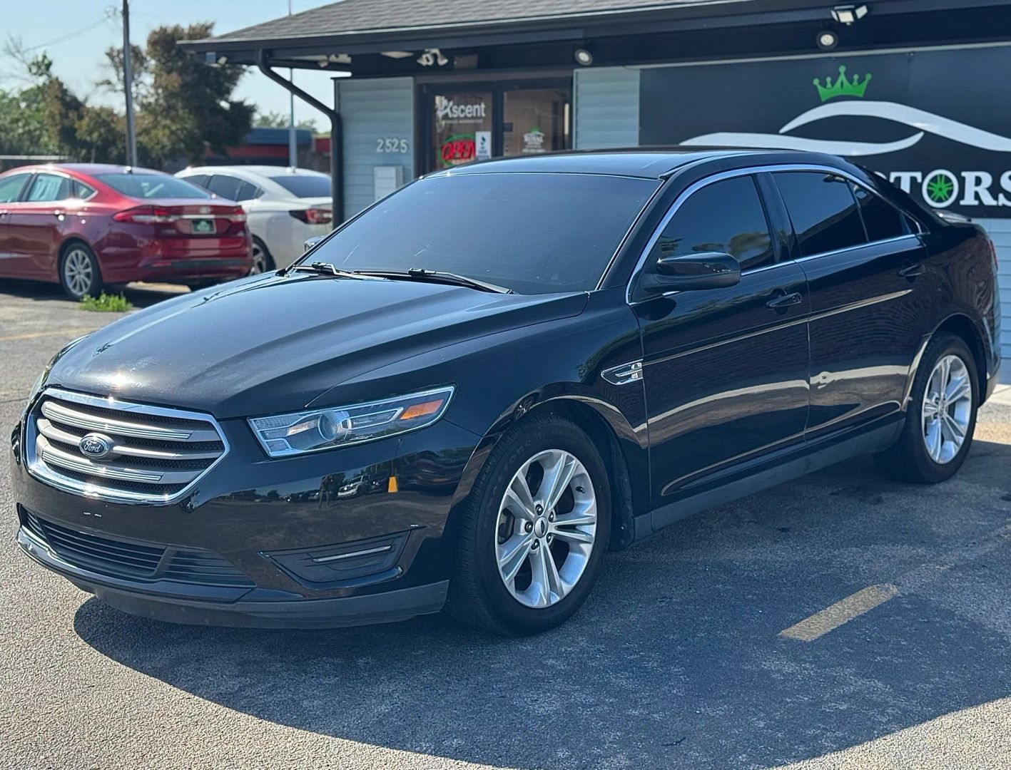 2016 Ford Taurus - Image 7