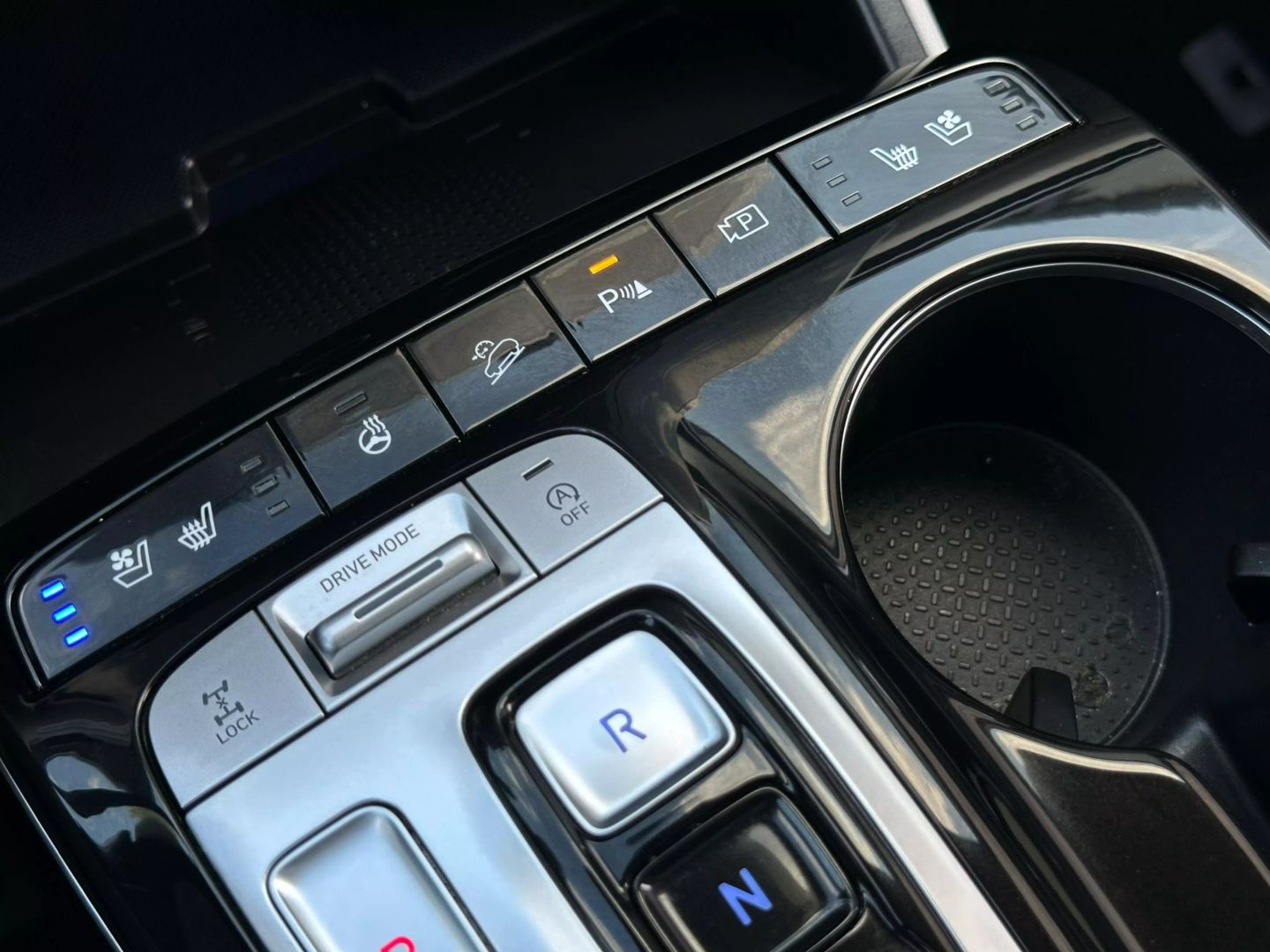 2023 Hyundai Tucson - Image 38