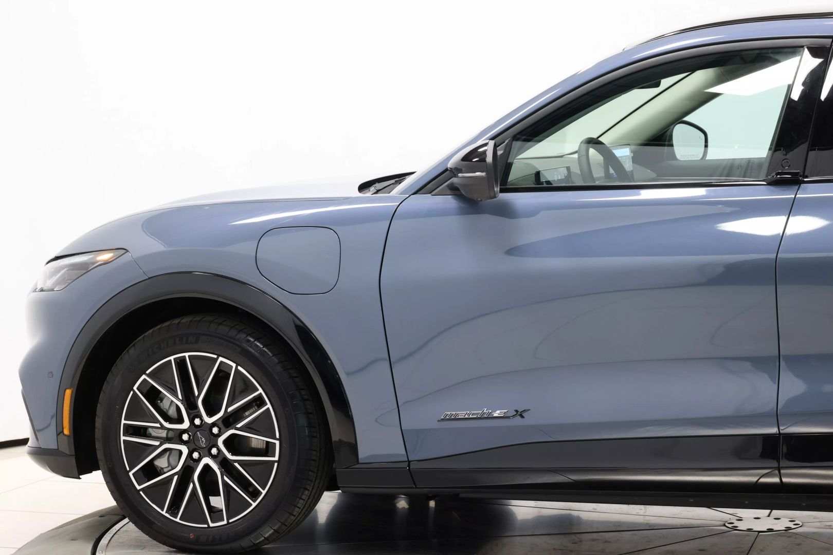 2024 Ford Mustang Mach-e - Image 7