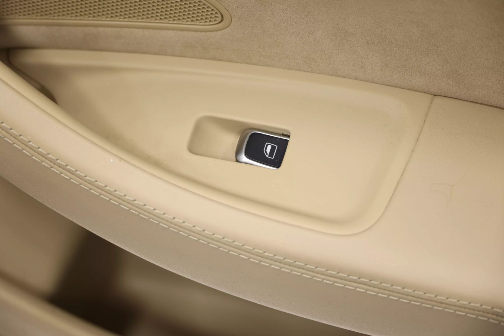 2015 Audi A8 - Image 93