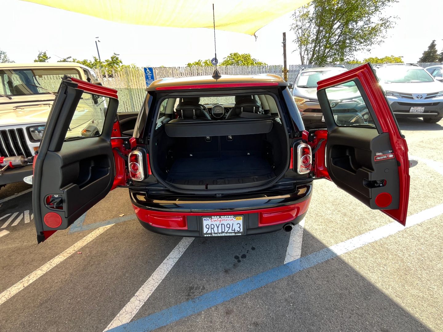 2011 Mini Clubman  Vin: Wmwzf3c54bty00555 Stock Id: Y00555 - Image 24
