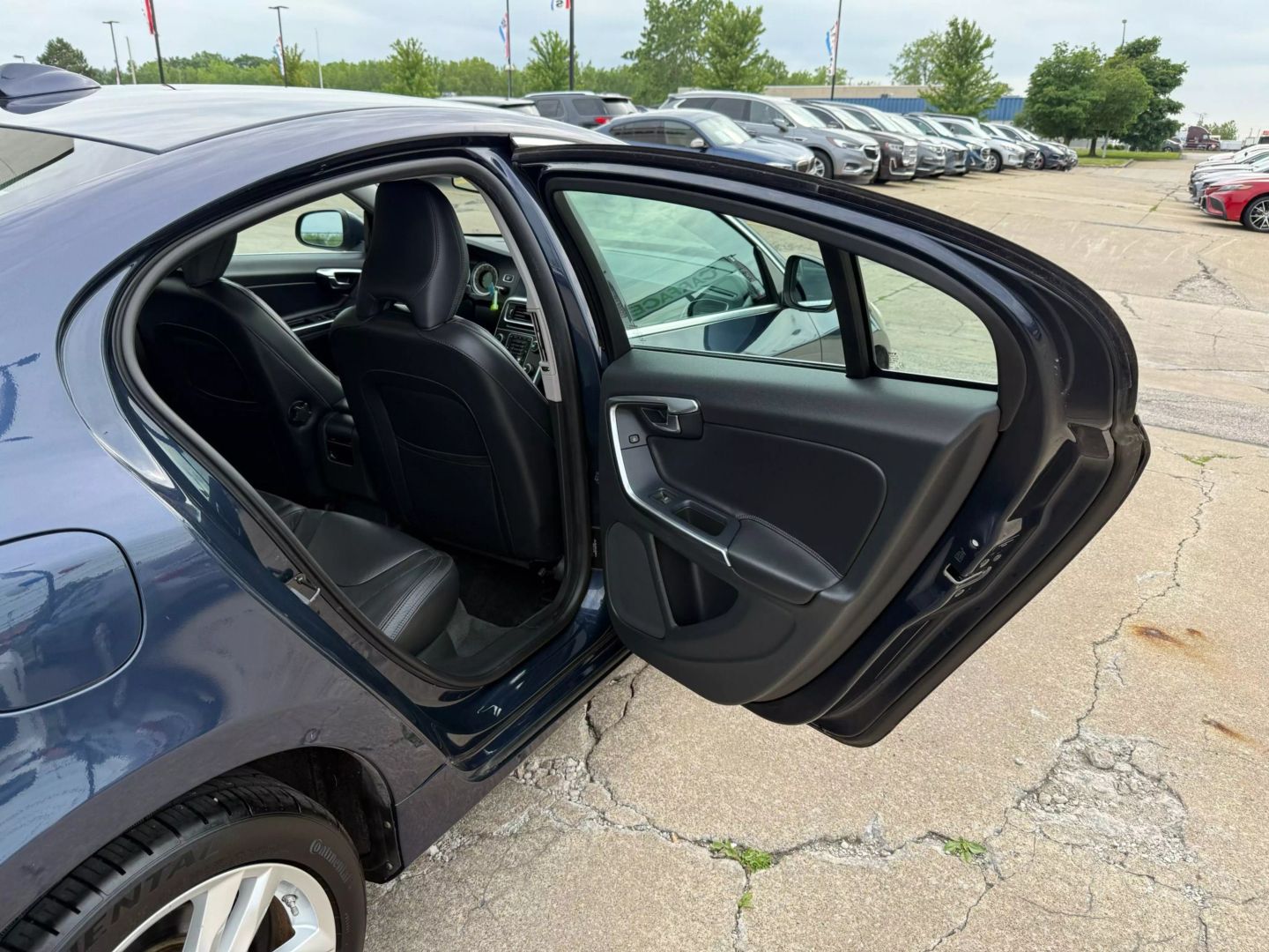 2013 Volvo S60 - Image 18