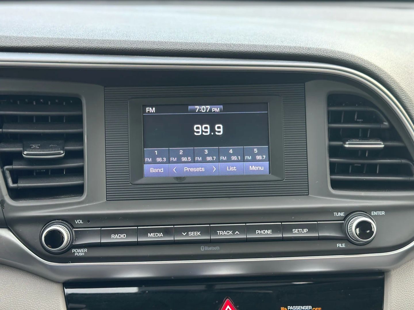 2019 HYUNDAI ELANTRA SEDAN 4-CYL, 2.0 LITER SE SEDAN 4D