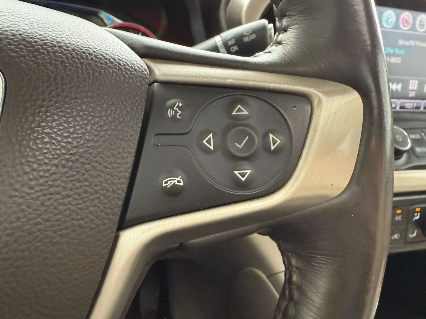 2017 Gmc Acadia - Image 33