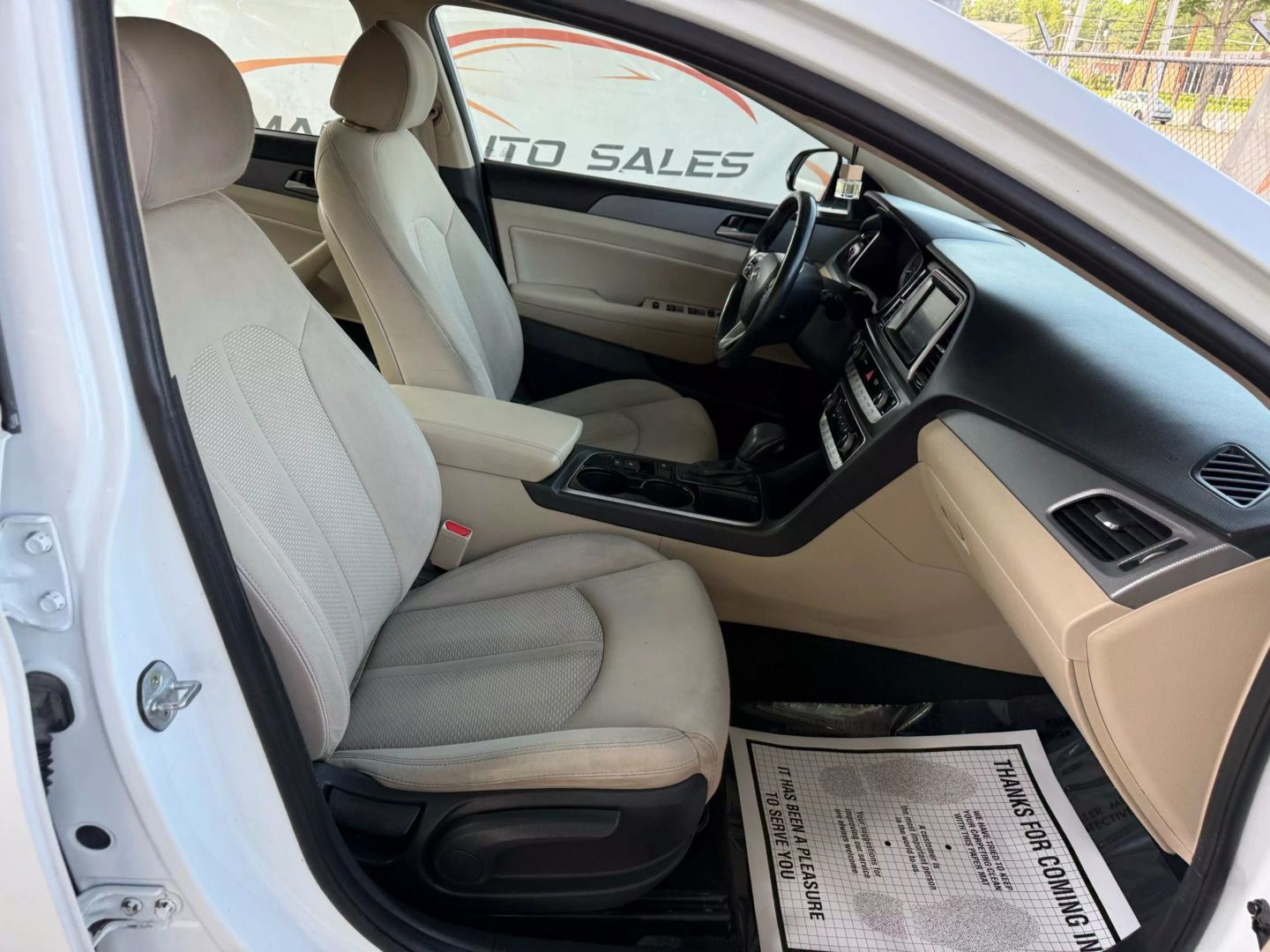 2018 Hyundai Sonata - Image 22
