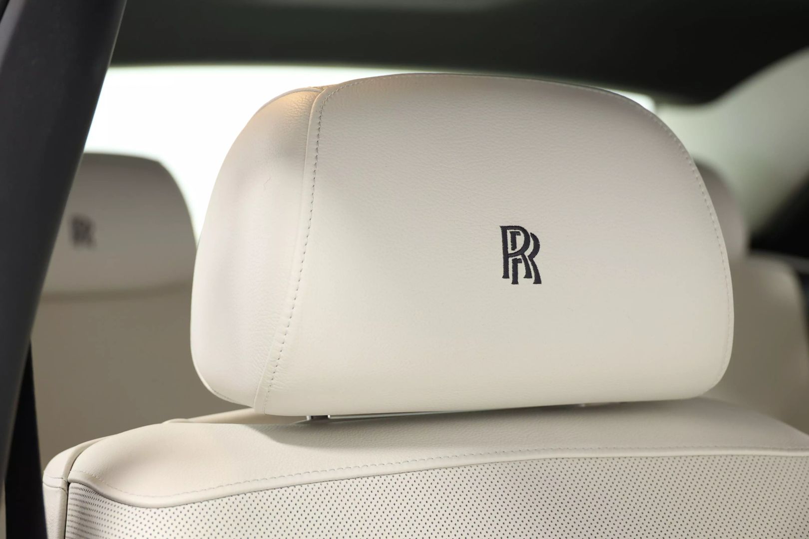 2012 Rolls-royce Ghost - Image 108