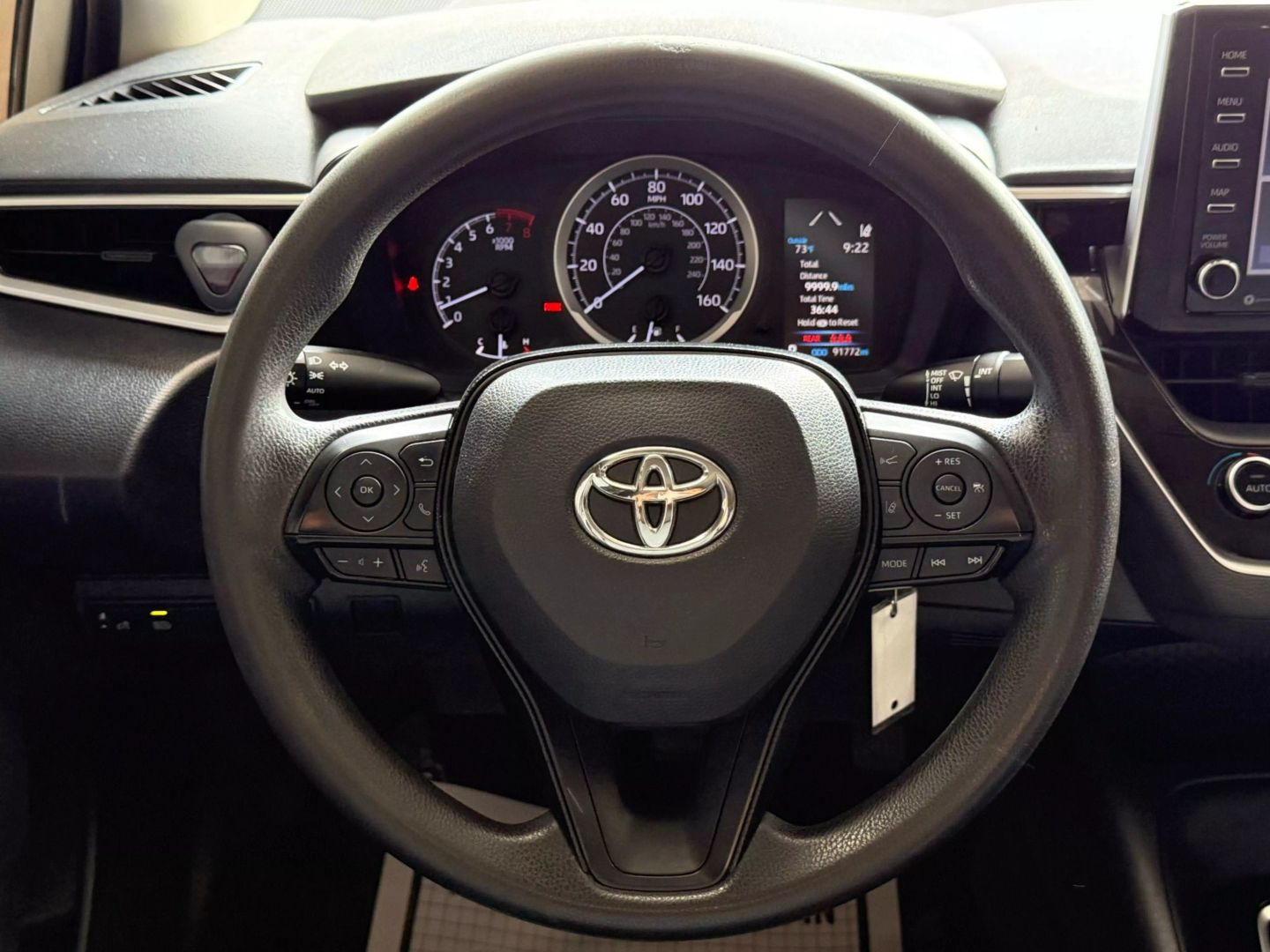 2021 Toyota Corolla - Image 30