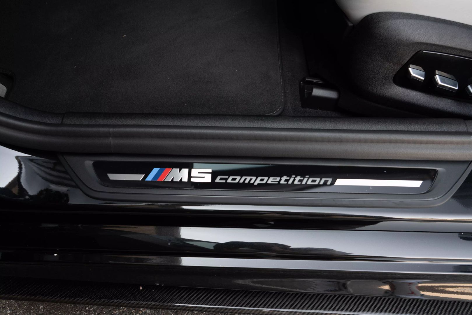 2022 Bmw M5 - Image 50