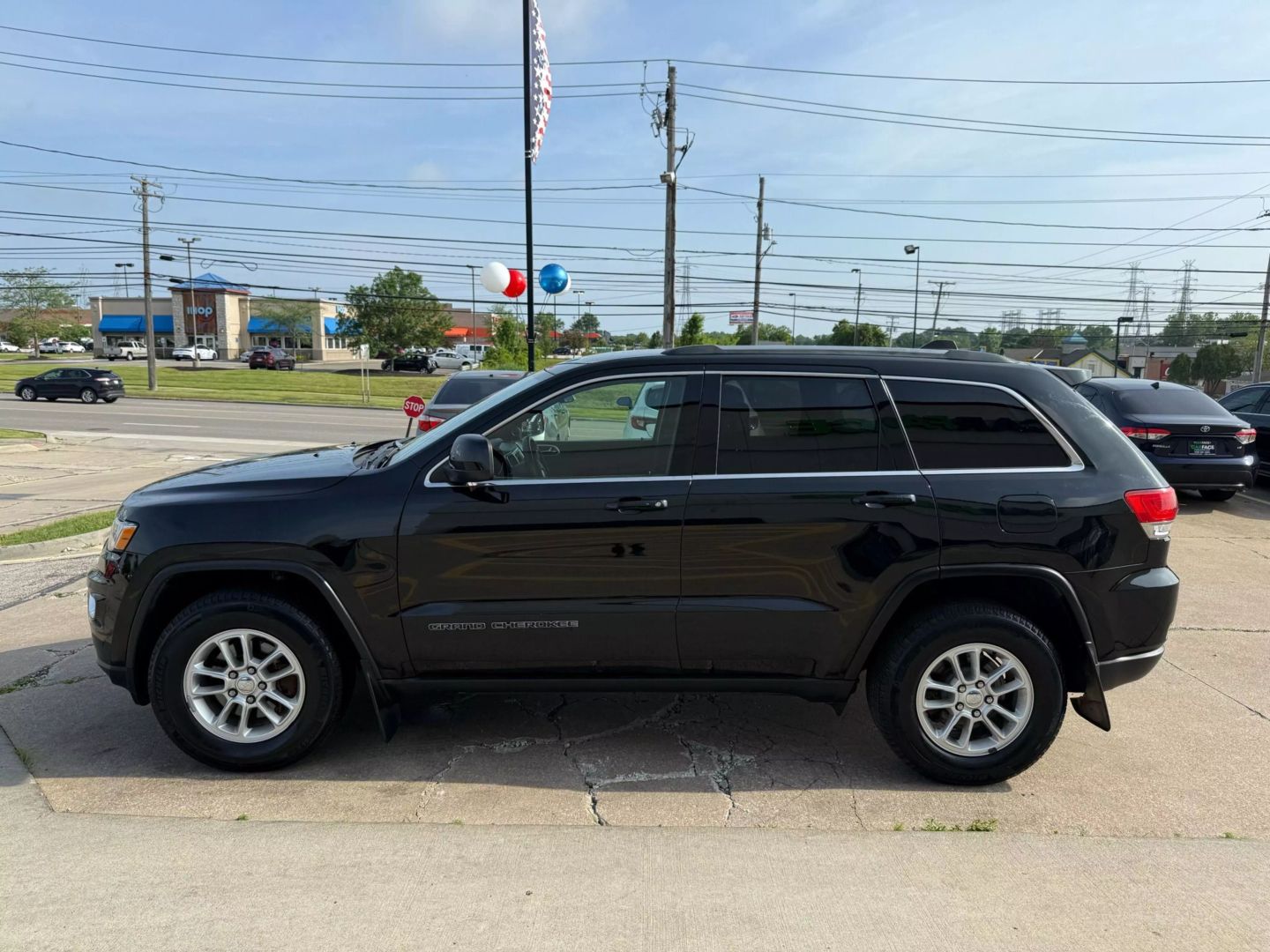 2018 Jeep Grand Cherokee - Image 6